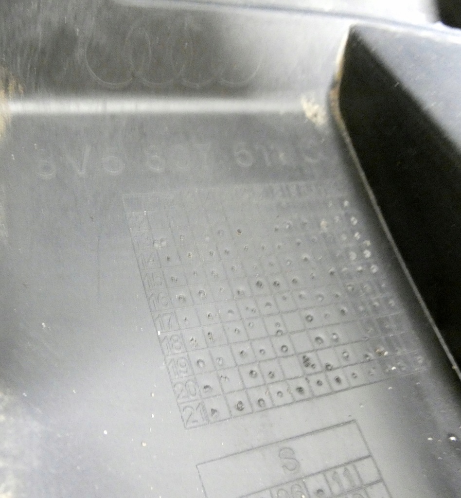 фото №12, Audi a3 2012-2016 8v5807511c pod 6 pdc sedan бампер задня задній