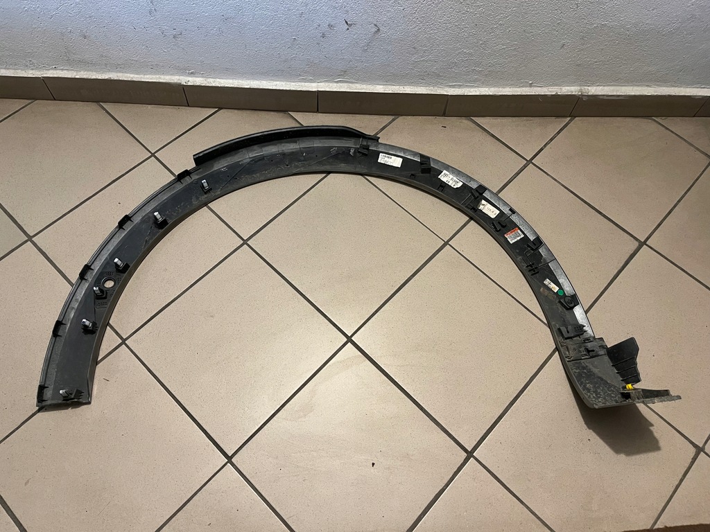 фото №15, Hyundai ioniq v 5 молдинг крыла правый перед