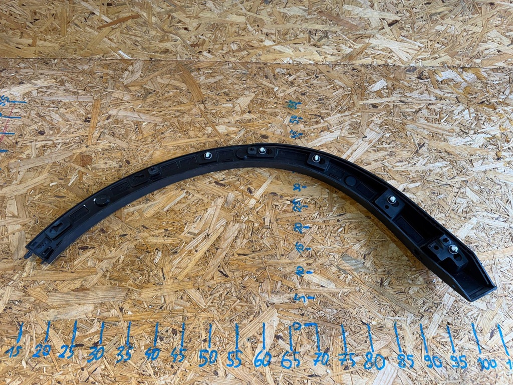 фото №7, Volvo xc40 xc-40 17- молдинг накладка na крила лівий задня задня