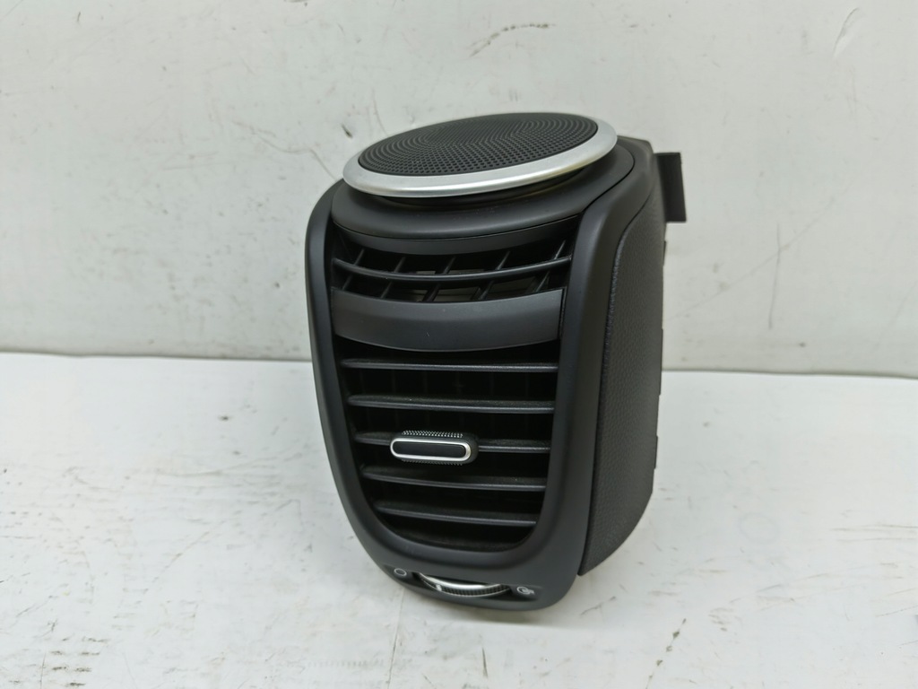 фото №1, Kia soul ii 14-19 решітка обдув права