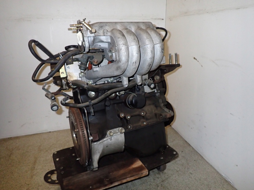 Mazda 323 bj 98-01 двигун 1.3 бензин двигун Доставка