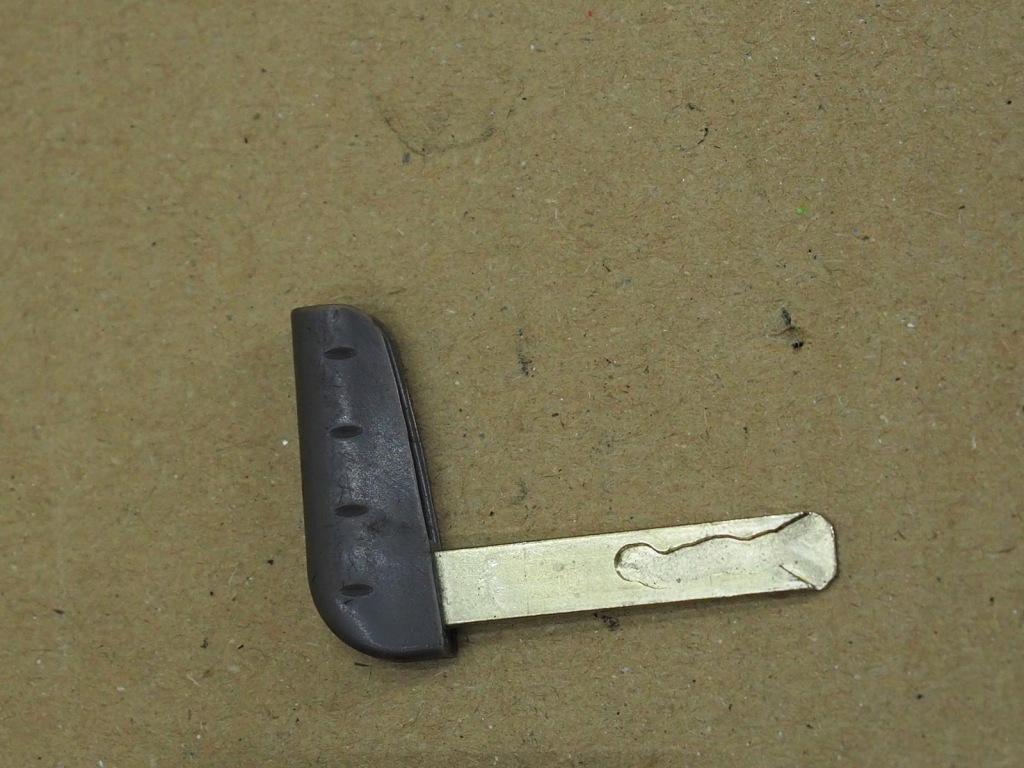 фото №3, Вкладка замка дверь водителя + ключ vel satis