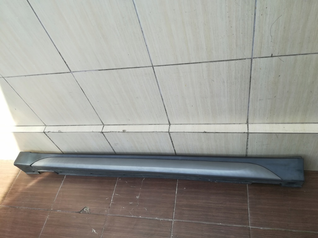 фото №1, Молдинг порог перед левая hyundai tucson ii 15-19 оригинальный номер