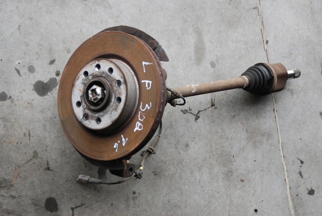 фото №1, Приводной вал ступица левая короткий peugeot 308 ii 1.6hdi 9677914880