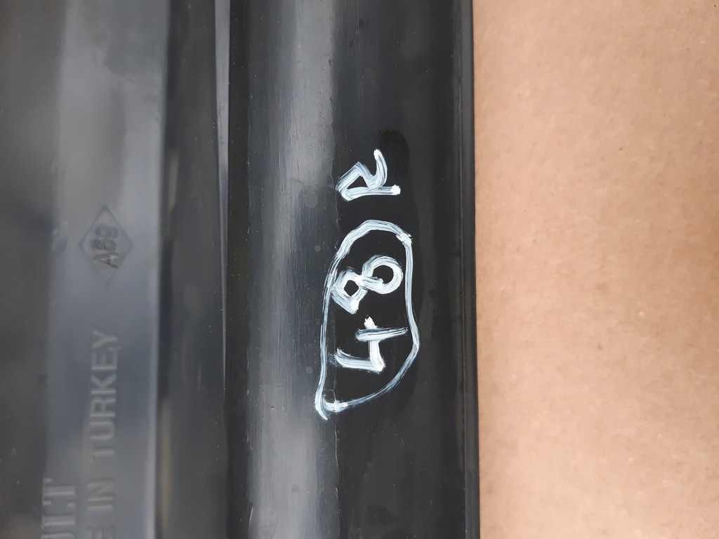 фото №5, Молдинг накладка крышки задняя 8200136893 renault thalia