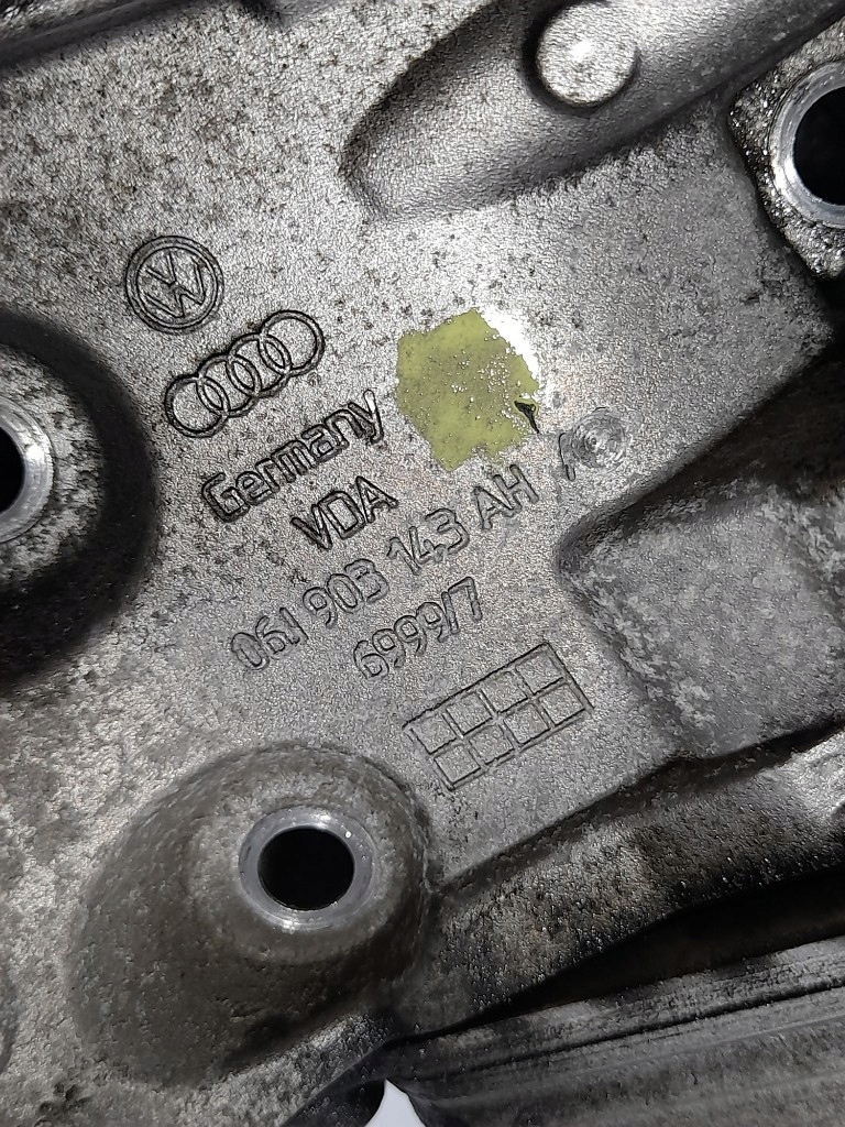 A3 8p golf vi octavia tfsi cda ccz основание фильтра масла кронштейн генератора в Украине