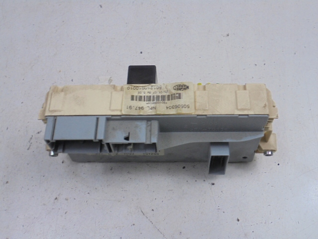 фото №6, Alfa romeo gt коробка предохранителей 46558758 magneti marelli