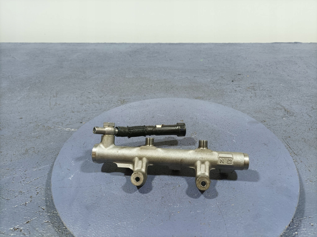 фото №2, Audi a5 f5 8w 3.0tdi 218km cswb молдинг упорскування права 059130090cs