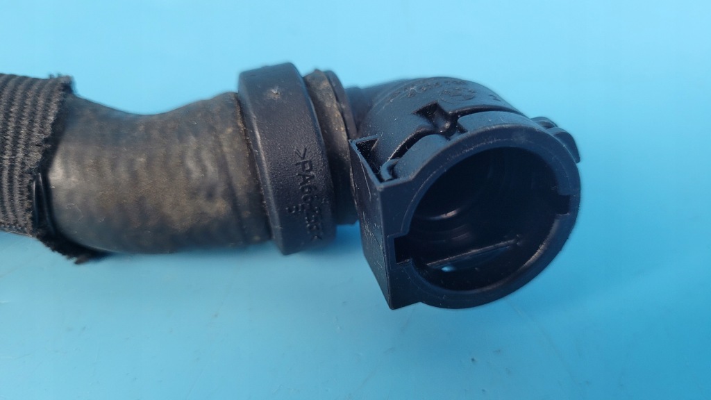 Bmw 5' g31 518d touring 18r пабтрубок  труба шланг воды 9299619 Доставка