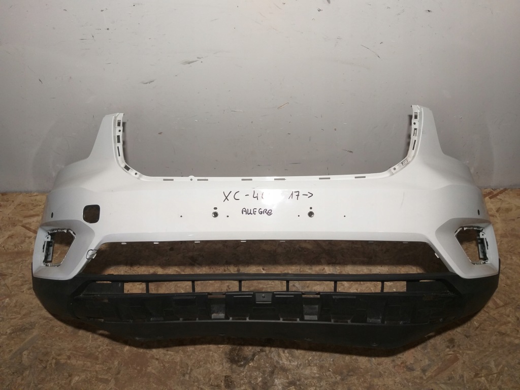 Купить Бампер перед 31449359 volvo cx40 17-