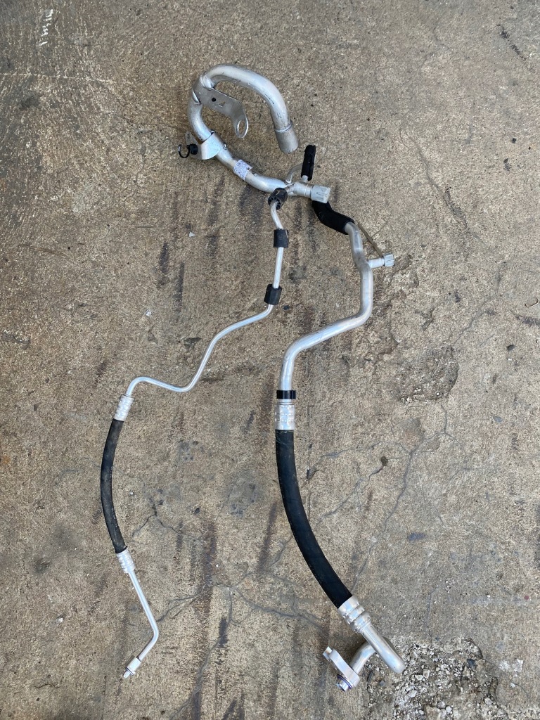 фото №1, Mercedes e 213 шланг кондиционера 2138307502