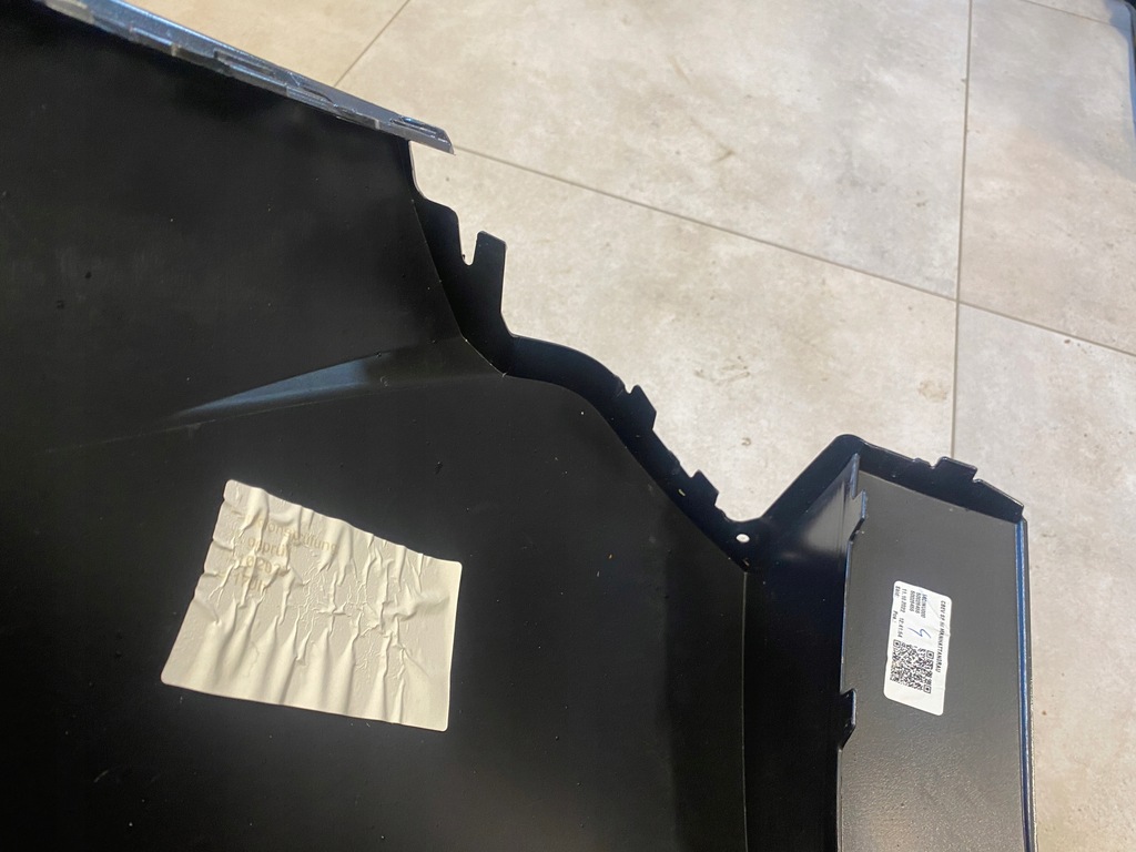 фото №12, Audi e-tron бампер задняя 6 x pdc