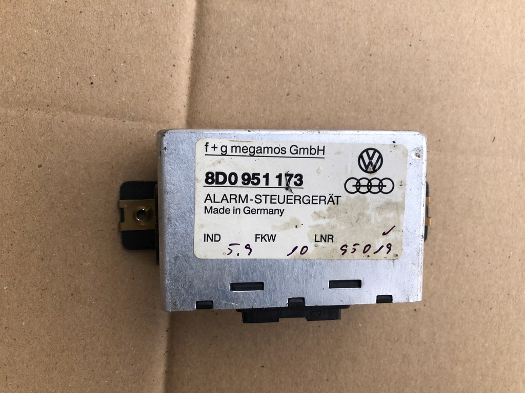 фото №1, Модуль сигналізація audi a4 b5 8d0951173 1994-2001