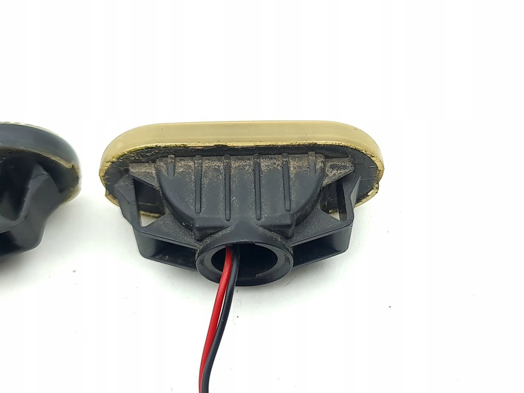 фото №12, Nissan 350z 2004 комплект поворотник крыла передний