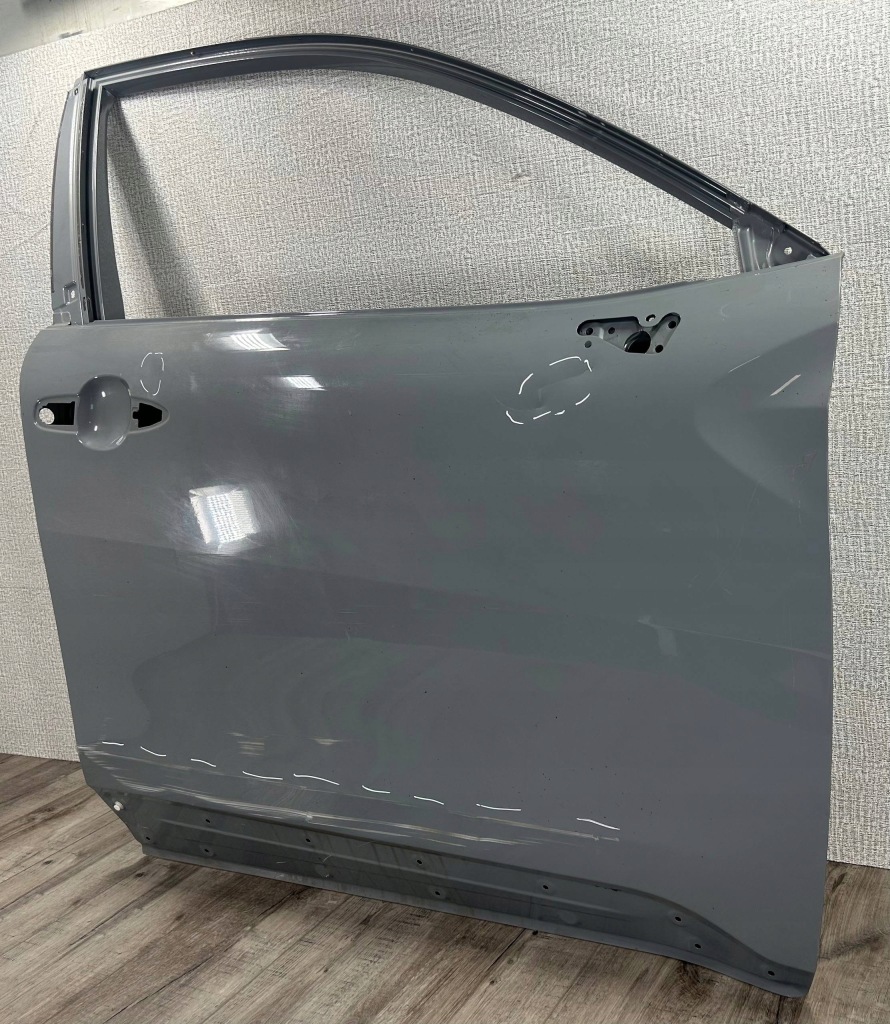 фото №4, Toyota corolla cross 2020- дверь правая перед