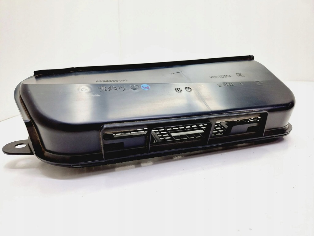 фото №7, Peugeot 2008 ii 2021 частина труби впуску повітря