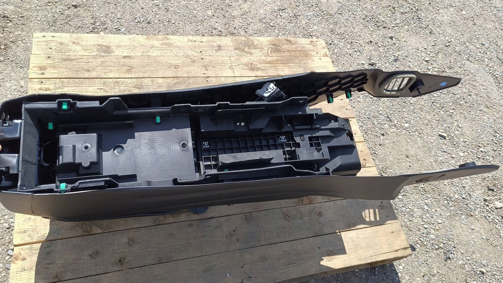 фото №13, Туннель средний подлокотник подстаканник бардачок ford explorer v 2011-