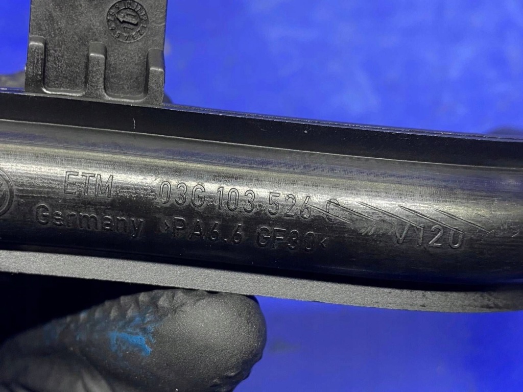 Шланг трубка масляная vw sharan ii fl 2.0 8v brt 03g103526c с Разборки