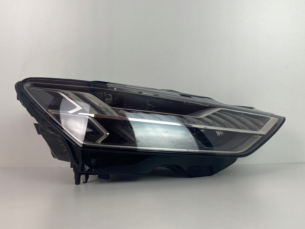 фото №1, Audi a7 c8 лампа фара led matrix правый перед 2018-