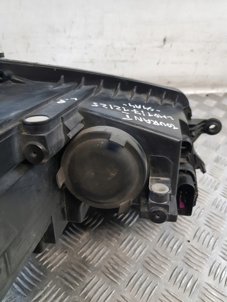 фото №11, Лампа ліва перед 1t1941005r vw touran i lift 07r- europa