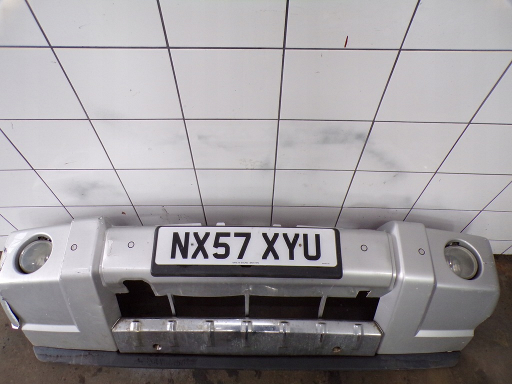 фото №1, Бампер перед jeep commander kompletny парктронік