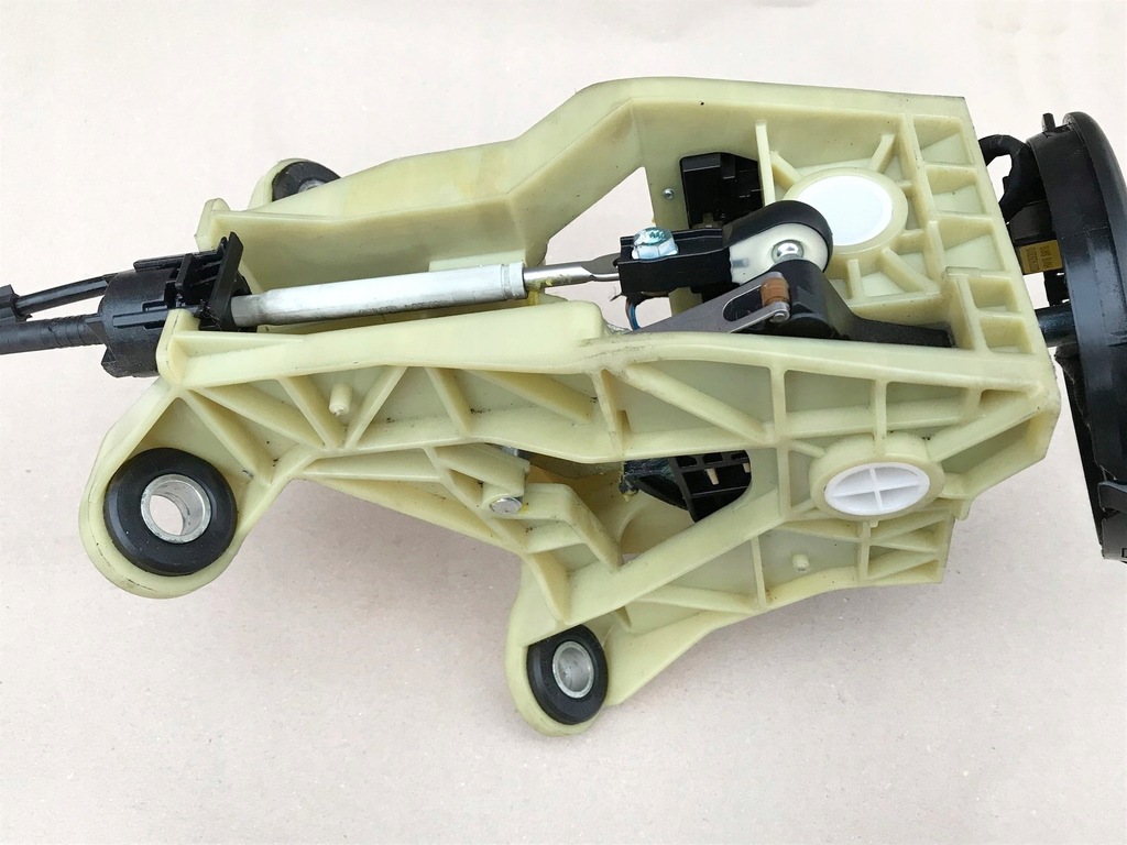 фото №13, Вибірник домкрат передач автоматична коробка передач трос vw t5 lift 7h0713025a 7h0713025b