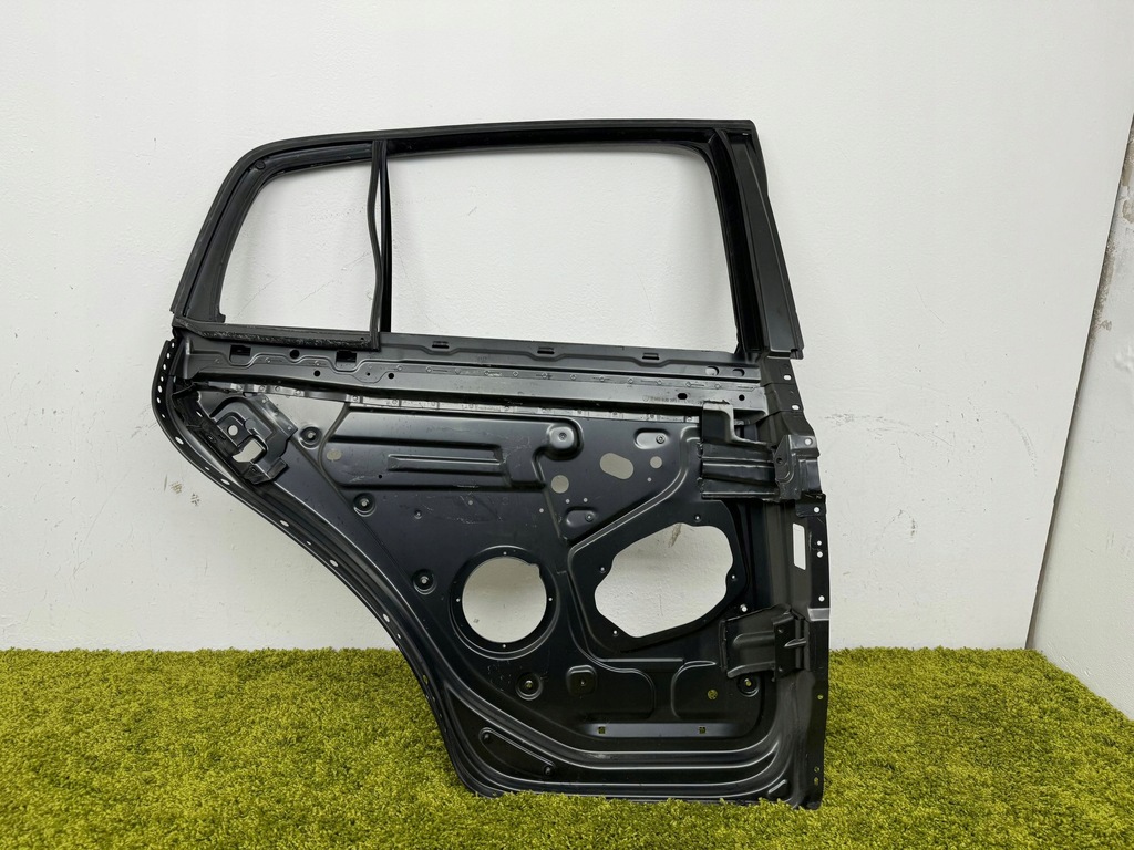фото №1, Двері задня праве vw golf 5 v plus + lift 09- oryg