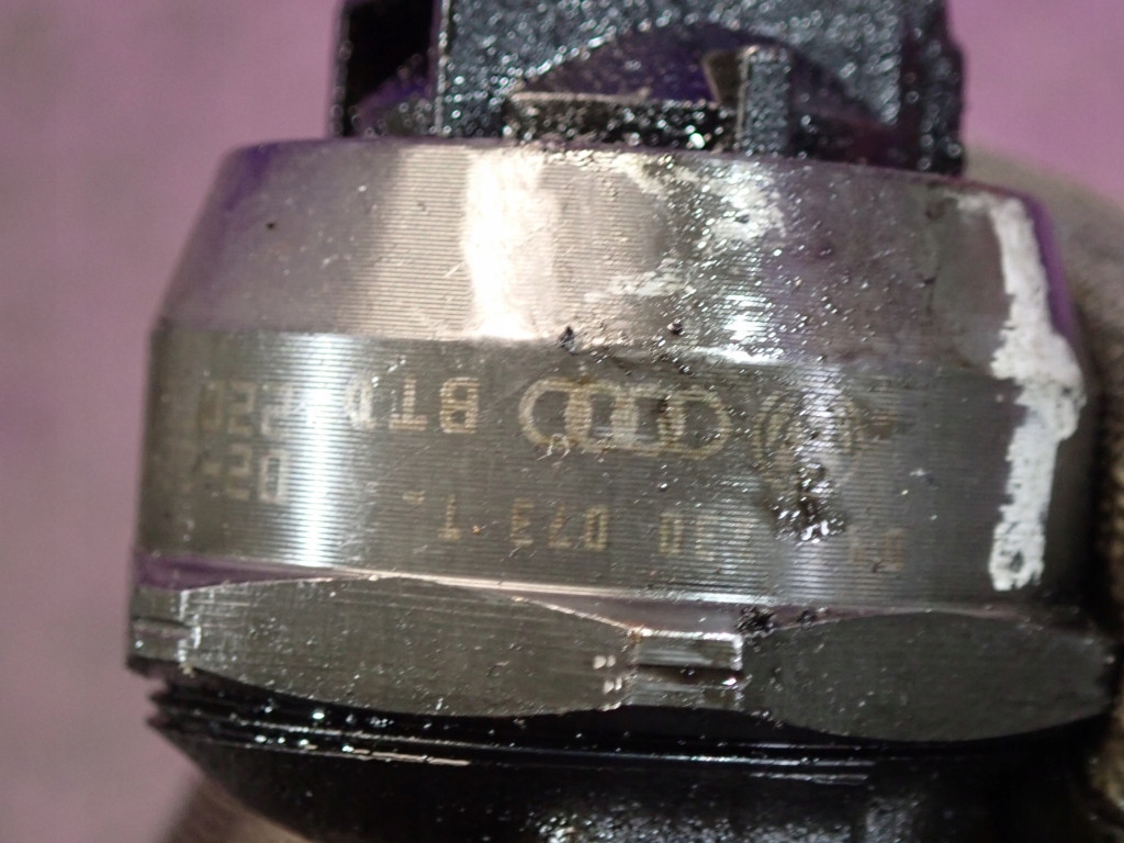 фото №5, Vw polo iv 9n 01-05 1.4 d насос-форсунка форсунка 045130073t 0414720035