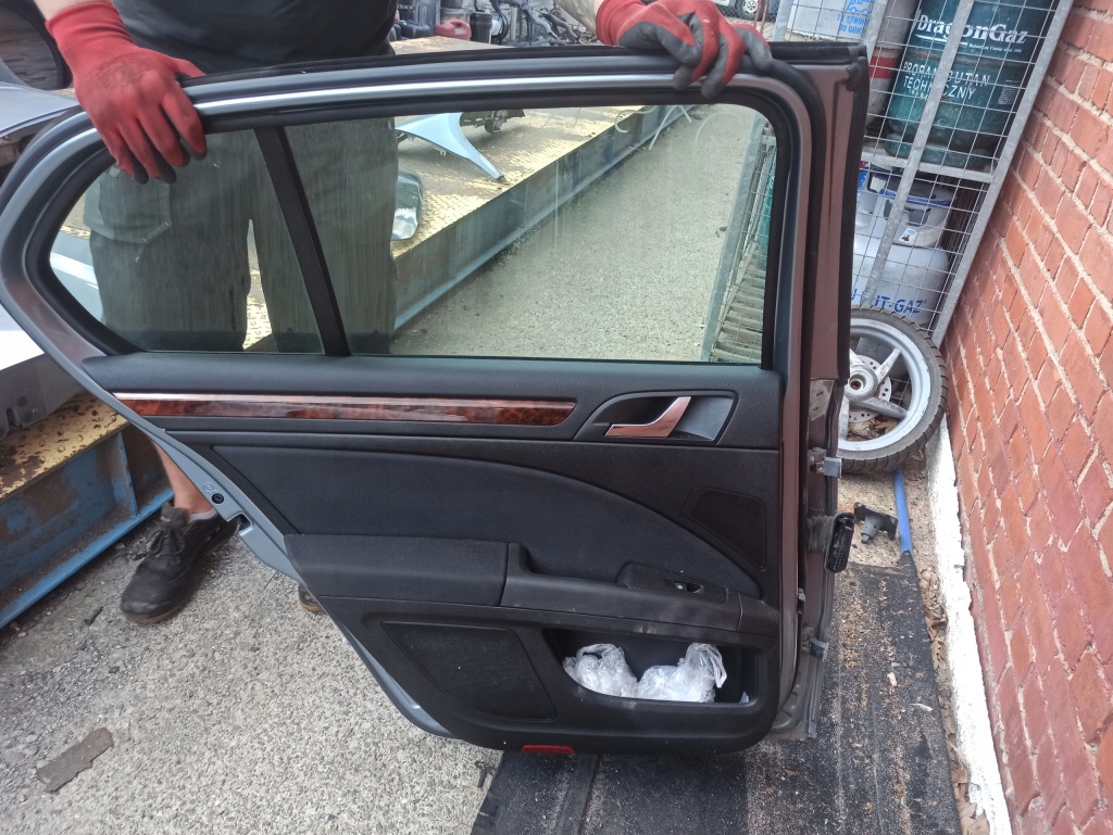 фото №9, Skoda superb ii 2 дверь левый задняя 9157 lf8l