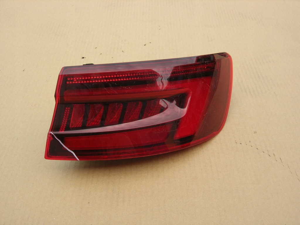 фото №1, Лампа rt audi a4 b9 matrix sedan 8w5945092g w-wa