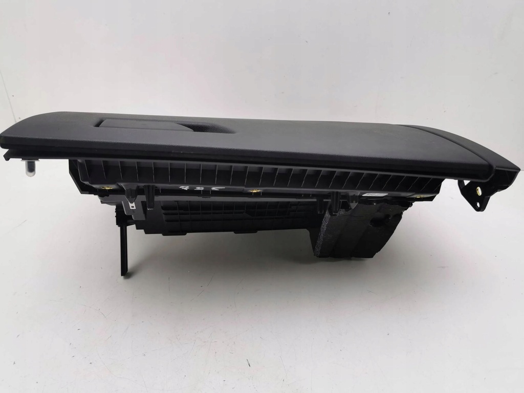 фото №7, Audi a3 8y 2023 бардачок панели приборной панели / комплект