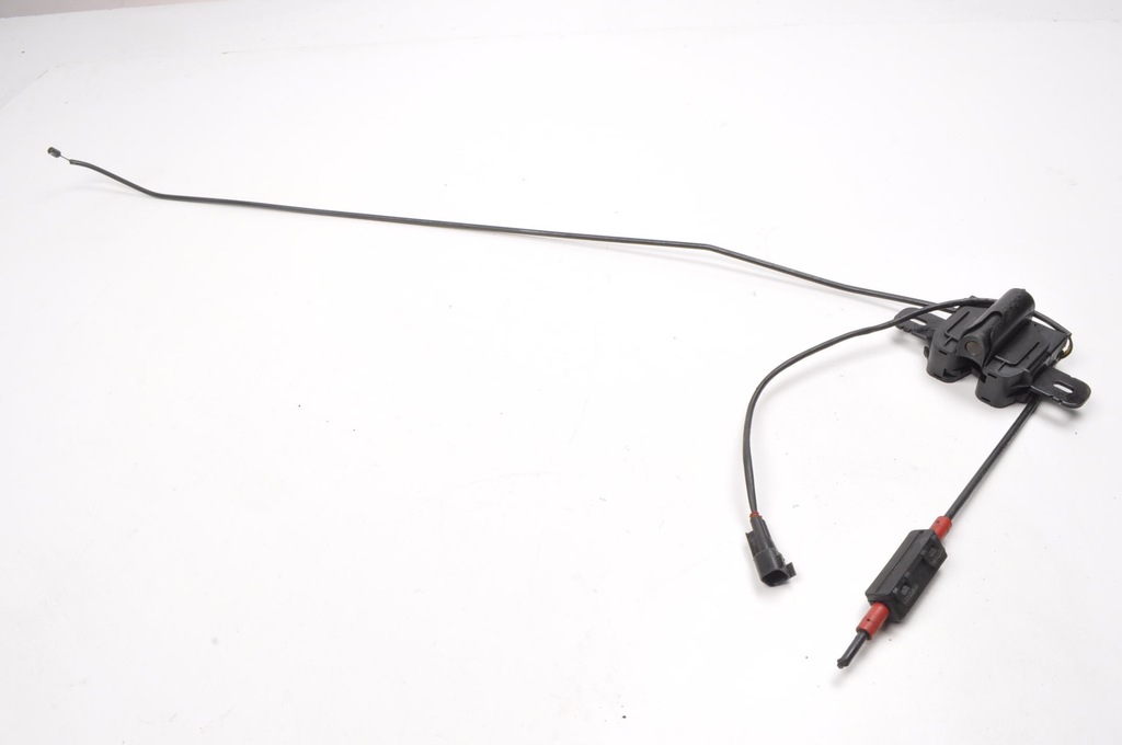 фото №1, Volvo v40 ii замок капот замінник