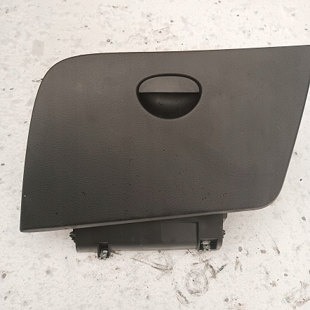 Купить Бардачок seat leon 2 рестайлинг