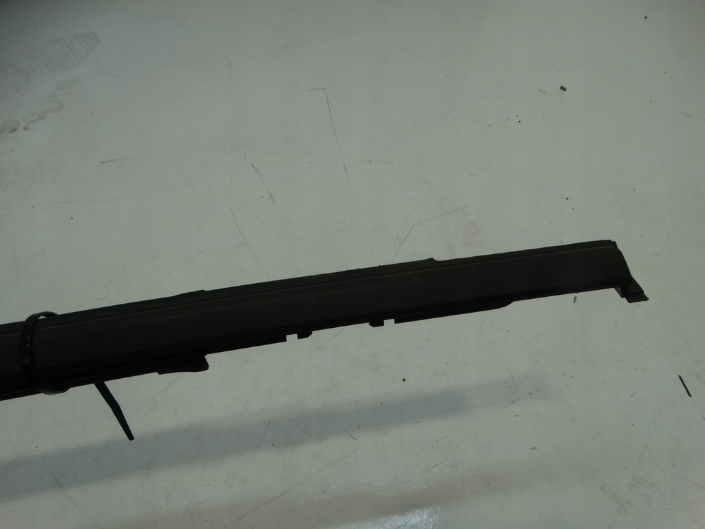 фото №6, Молдинг уплотнитель дверь правый задняя citroen c4 iii 2020r. 9830616080