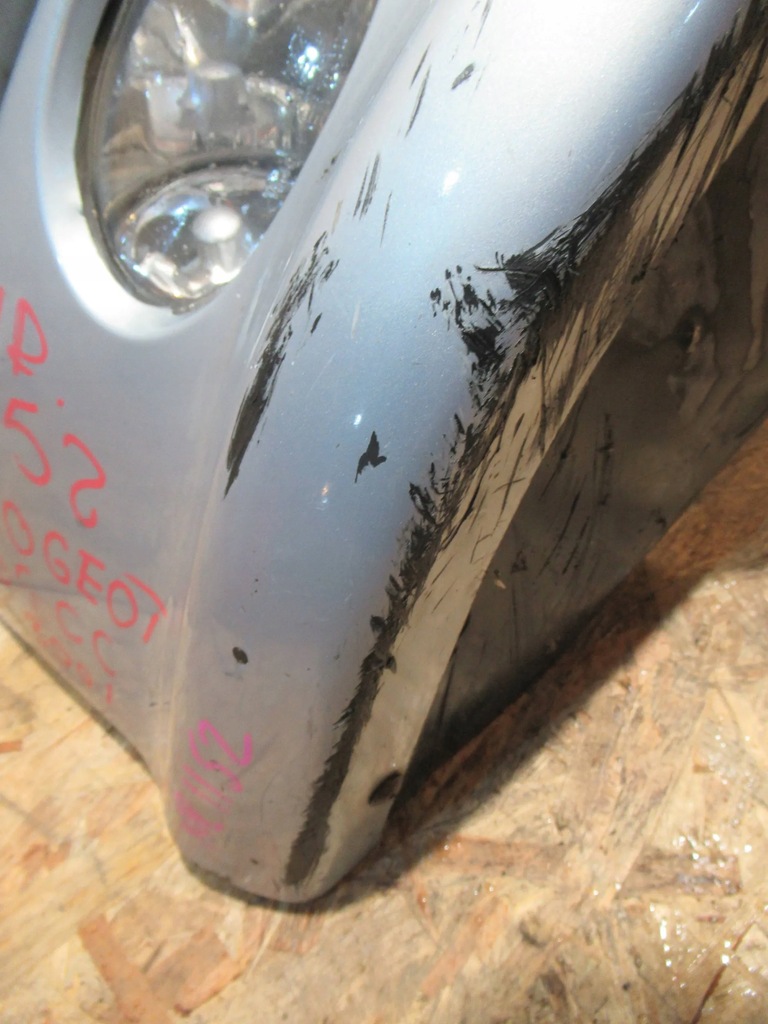 фото №9, Бампер перед peugeot 206 02-