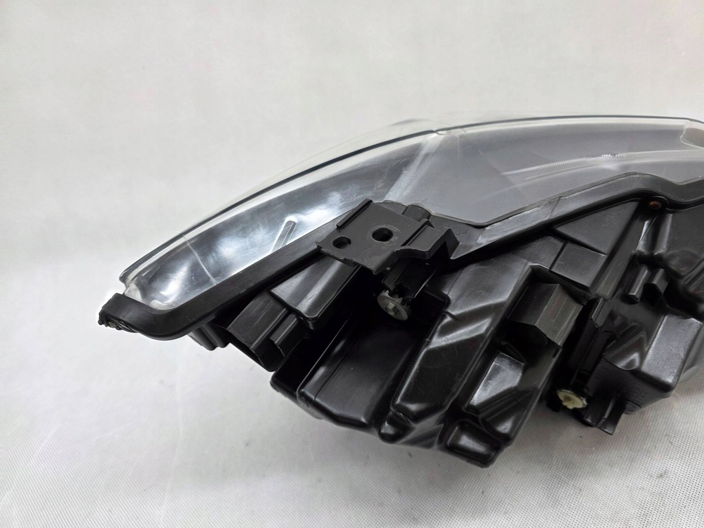 фото №9, Mazda 6 vi gj lift 15+ 3+4 pin лампа левая передняя перед full led europa