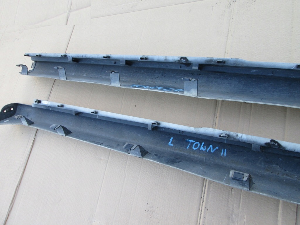 фото №14, Chrysler town country 11 молдинг порог левая правая dodge grand caravan