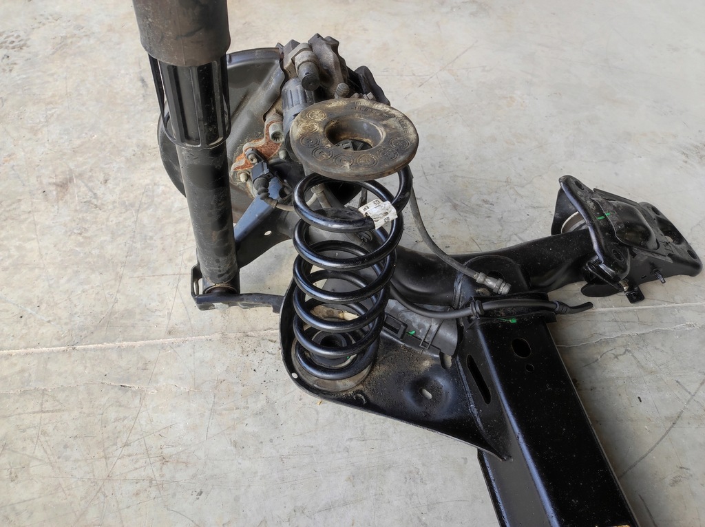 фото №5, Oś ось балка подвеска задняя vw t-roc troc lift