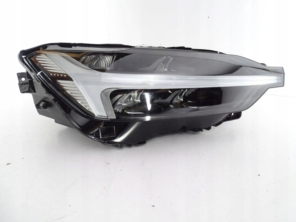 фото №3, Лампа перед передня права volvo xc60 ii 2 mid led