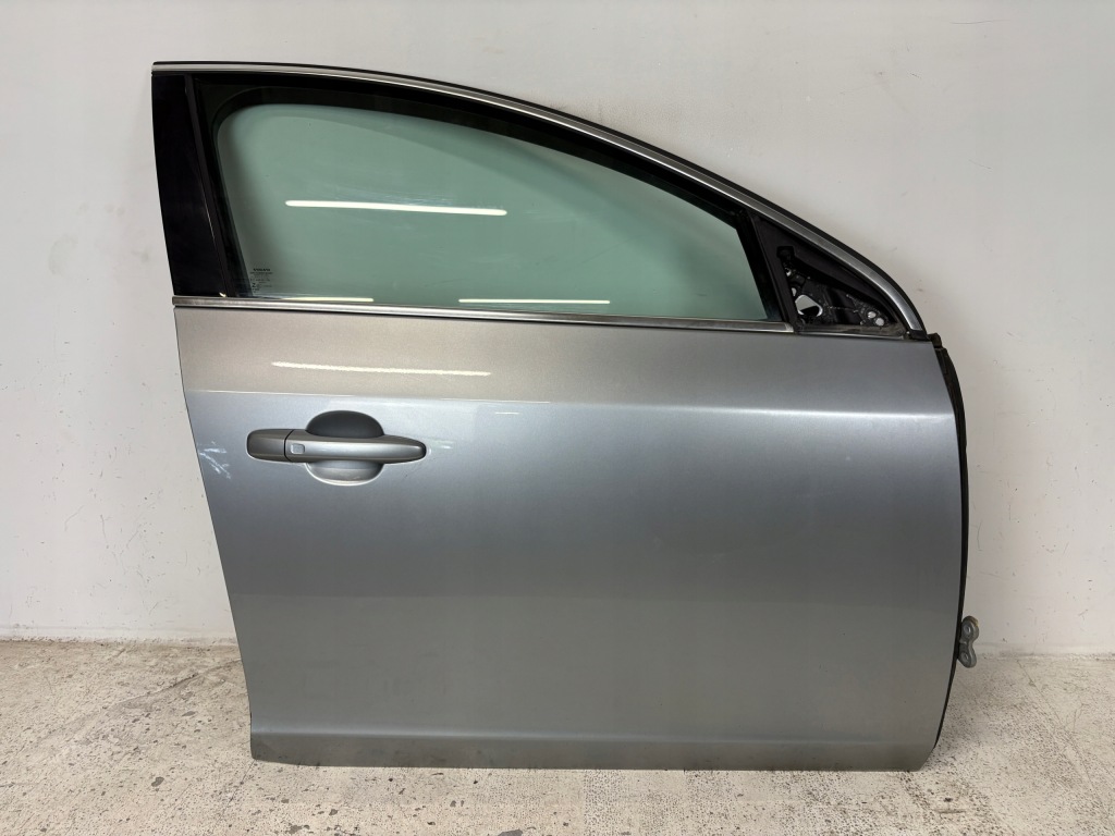 фото №1, Дверь передние правое volvo v60 i s60 ii