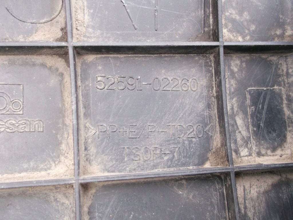 фото №3, Toyota auris ii kombi підкрилок праве задня