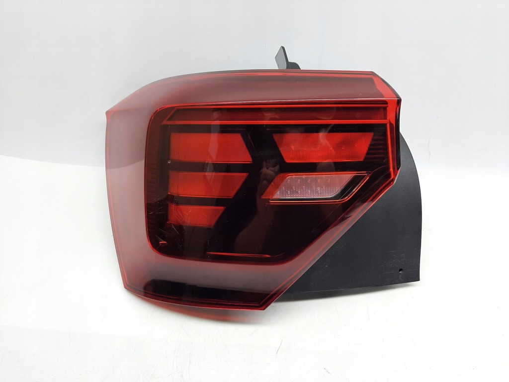 фото №1, Volkswagen polo vi lift 2021- лампа led левый задняя 2g0945095f