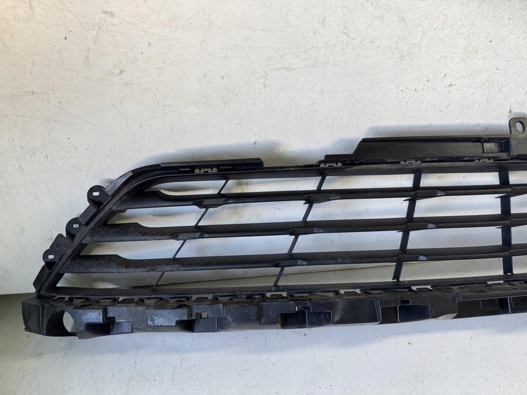 фото №2, Решітка середня renault trafic iii 3 lift iv 22-