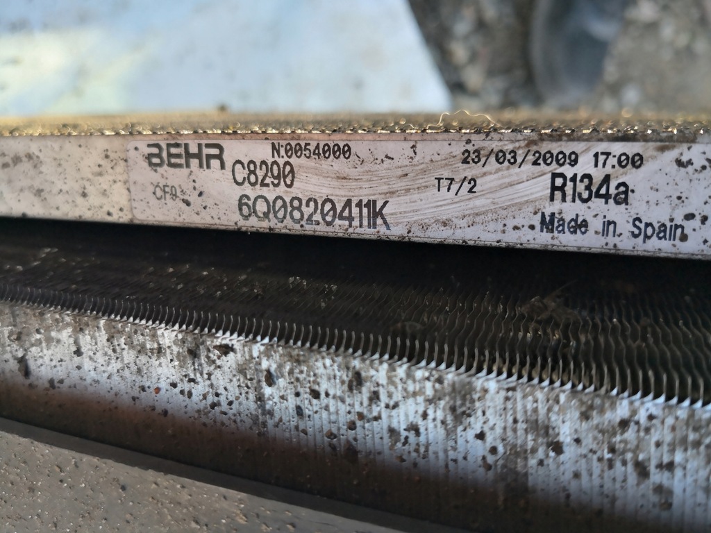 фото №6, Радиатор вентилятор перед vw polo iv 6q0820411k