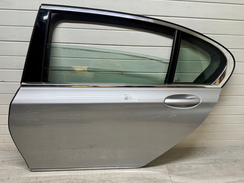 фото №1, Bmw 7 g12 дверь левая задние задняя a83
