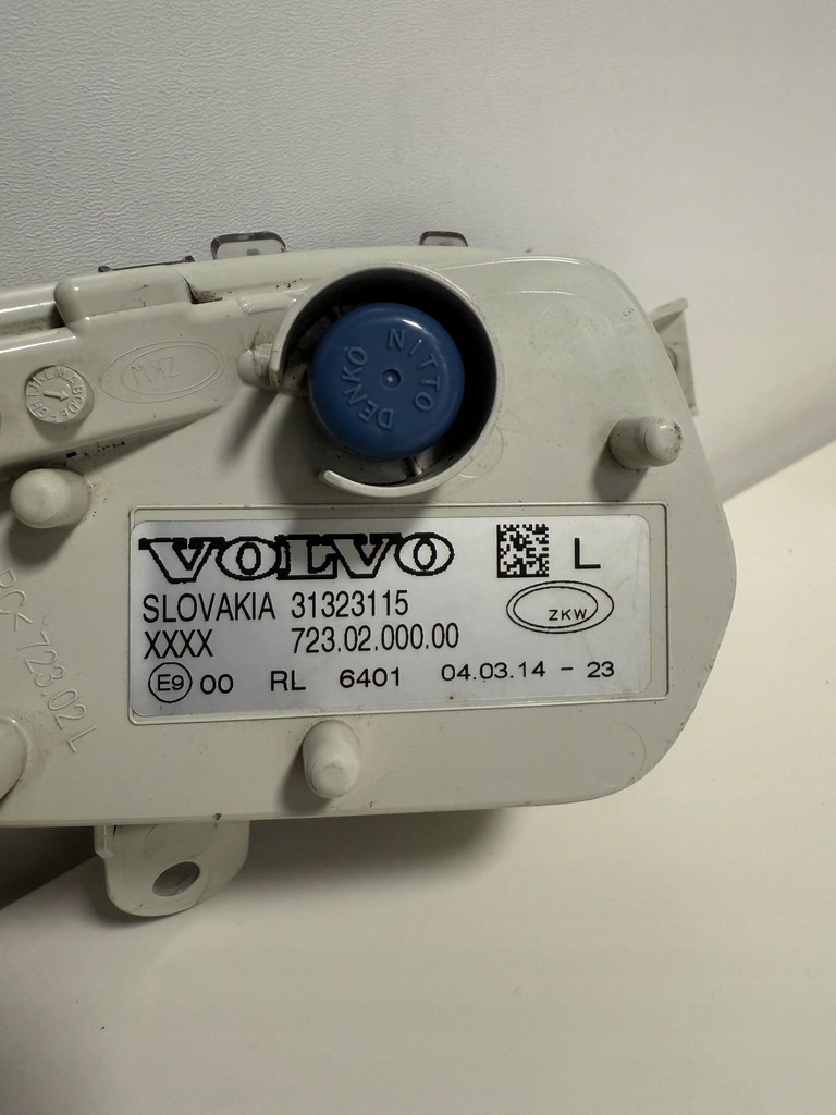 фото №8, Volvo xc40 v40 ii r-design протитуманна фара лампа ліва led 31323115