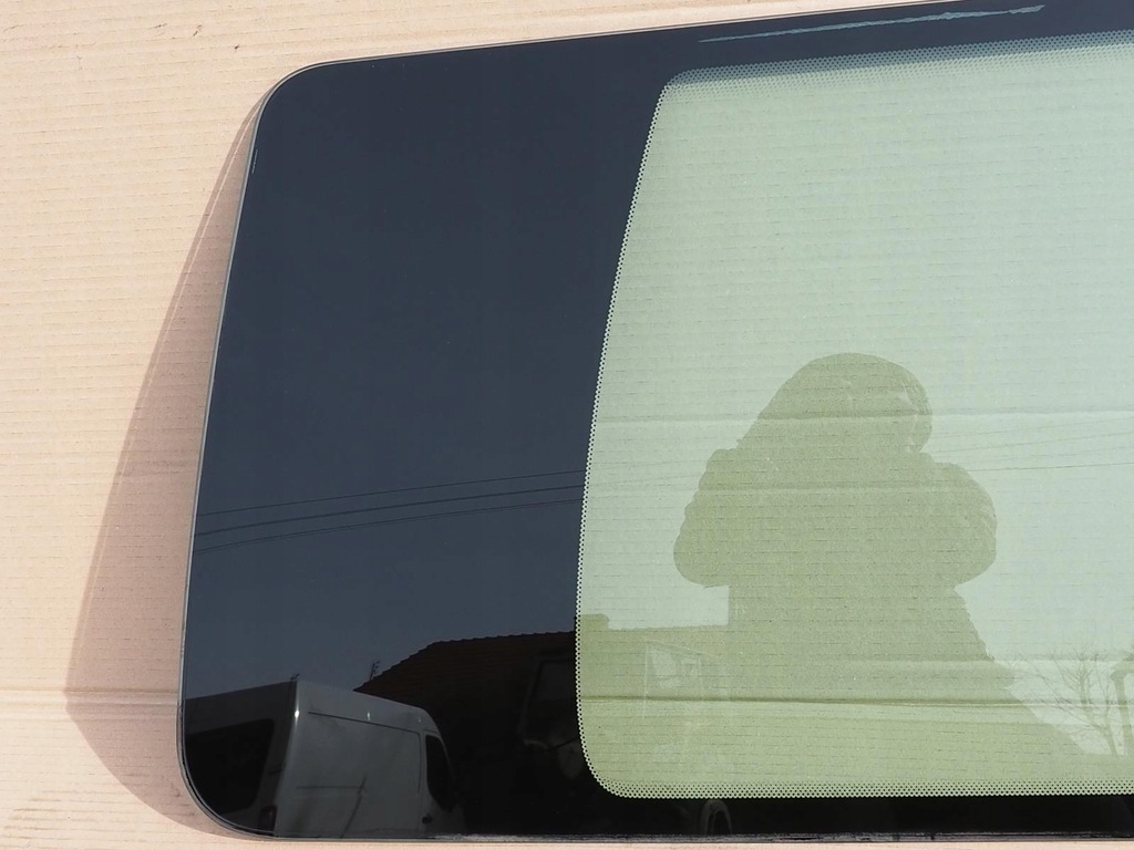 фото №10, Скло бічна права задня vw t4 multivan as2