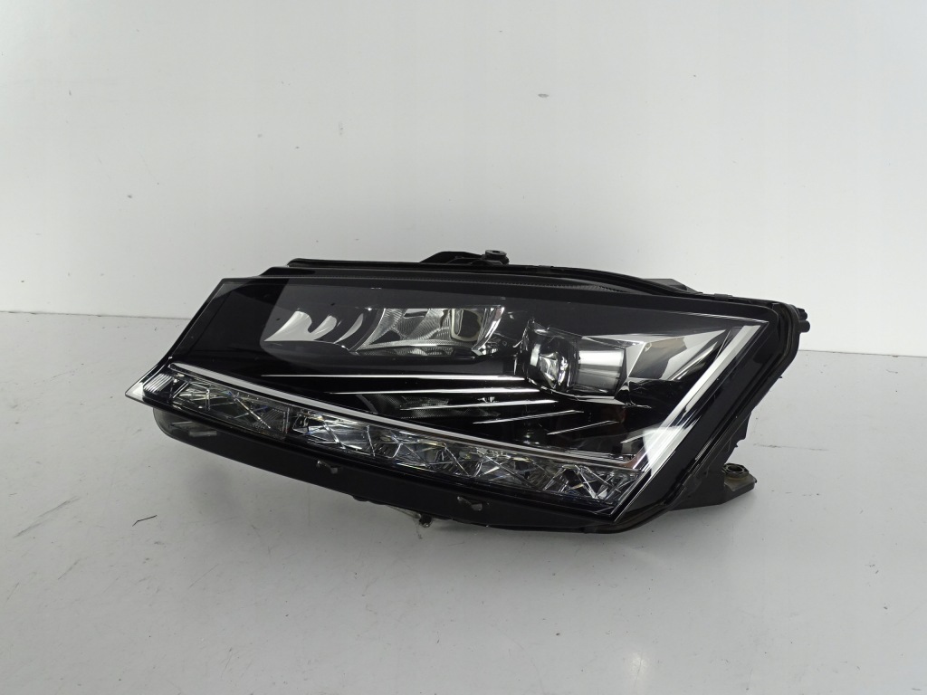 Купить Skoda оригинальный номер 6v1941016e фара передняя p