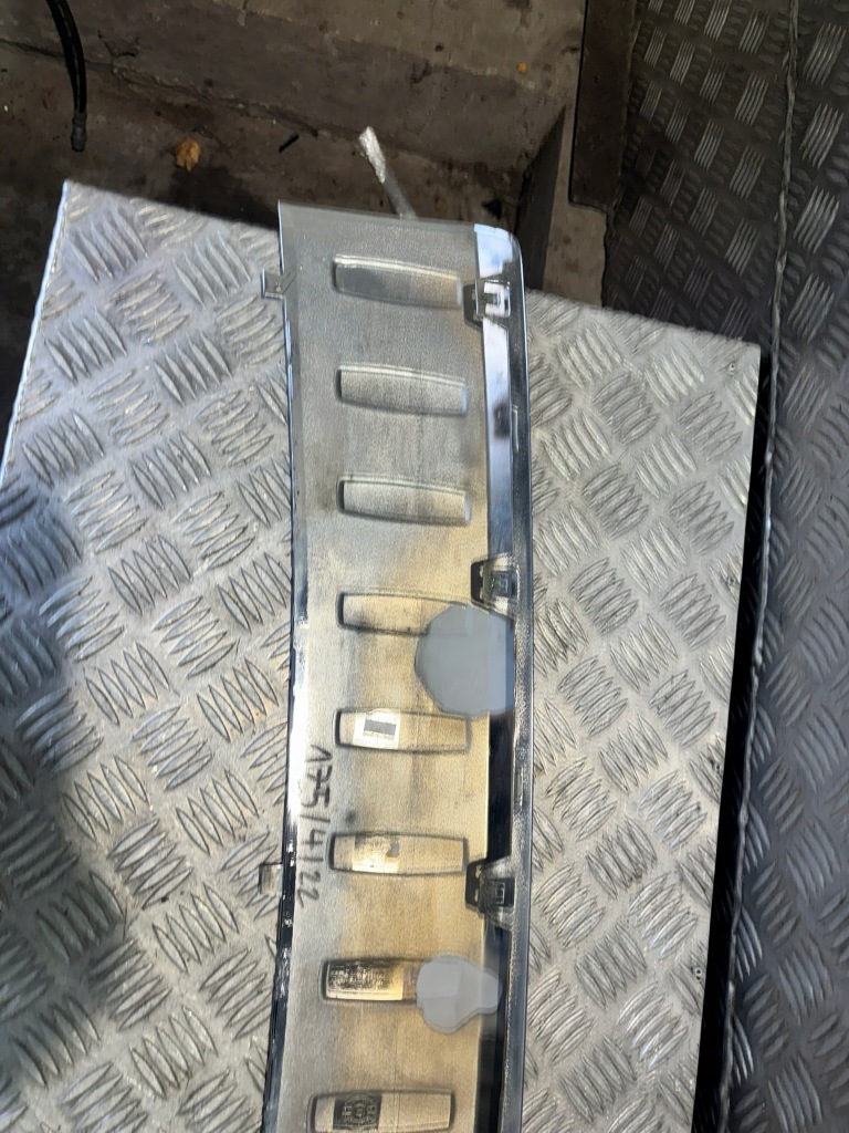 Хром накладка бампера задний  mercedes ml166 a1668852174 Киев