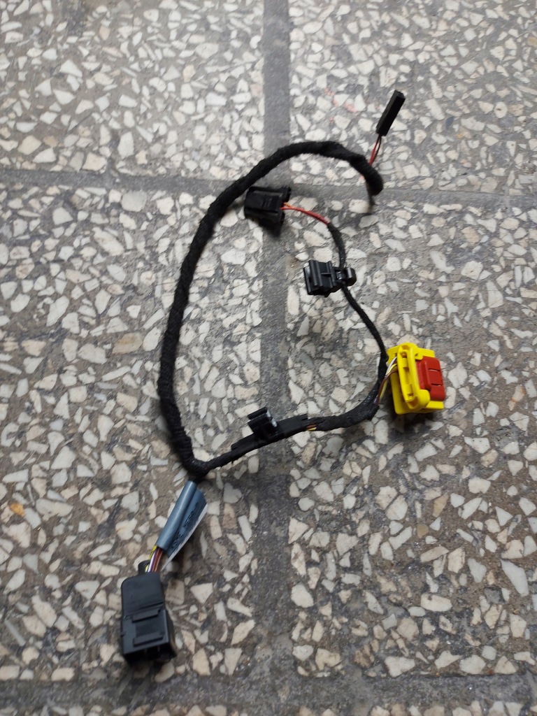 фото №1, Електропроводка джгут бардачка пасажира audi a4 b9 8w0
